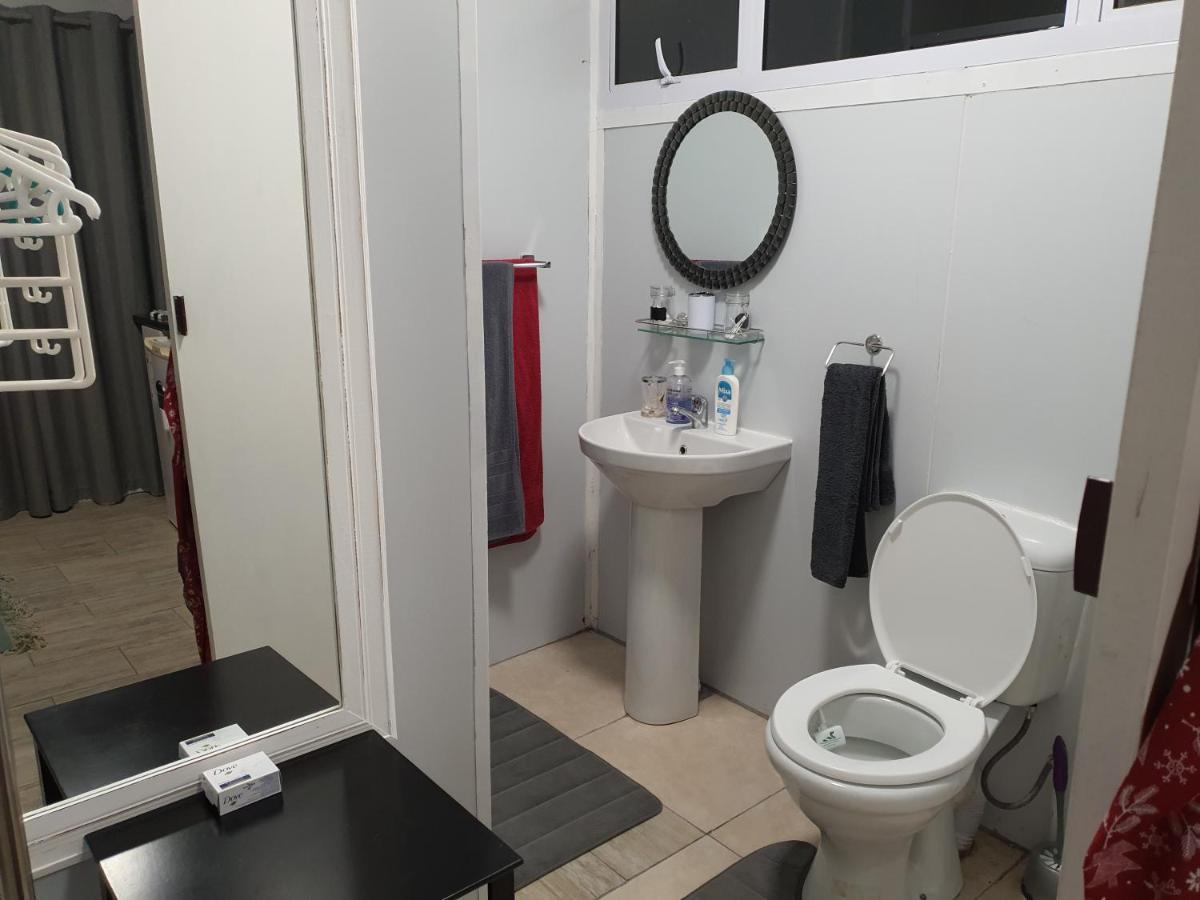 Atlantic Studio - Compact Unit With Sea Views Melkbosstrand Exterior foto