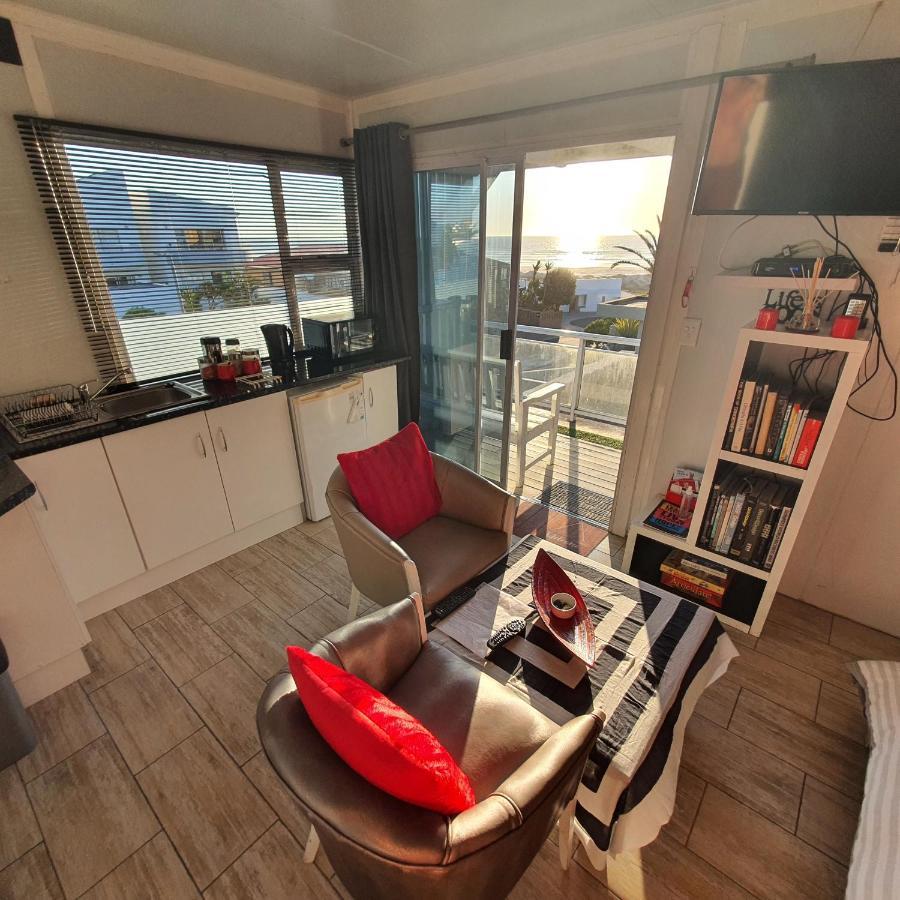 Atlantic Studio - Compact Unit With Sea Views Melkbosstrand Exterior foto